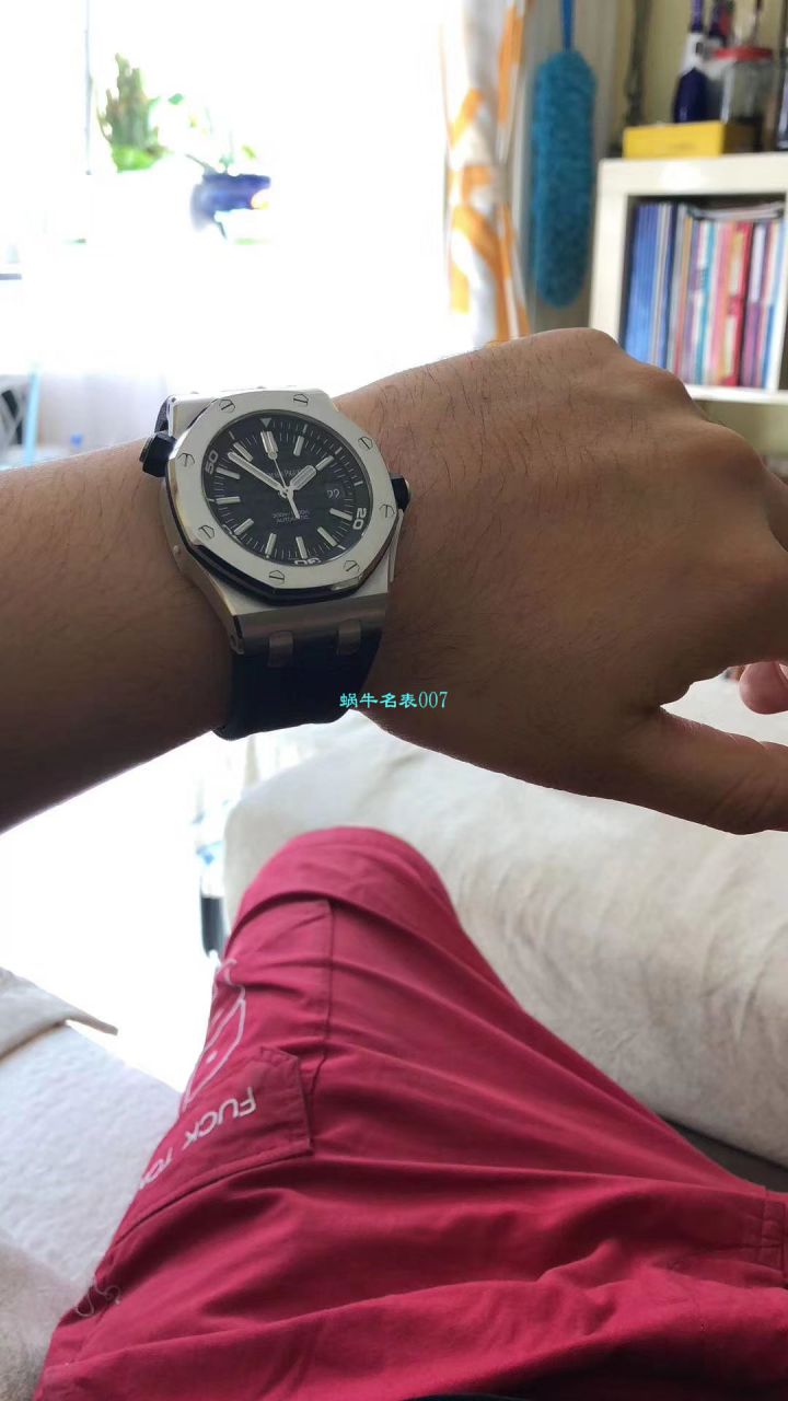 【独家视频测评JF Perfect  High quality  Replica Watches 】Audemars Piguet  Royal Oak Offshore 系列15710ST.OO.A002CA.01 wrist watches  / AP031B