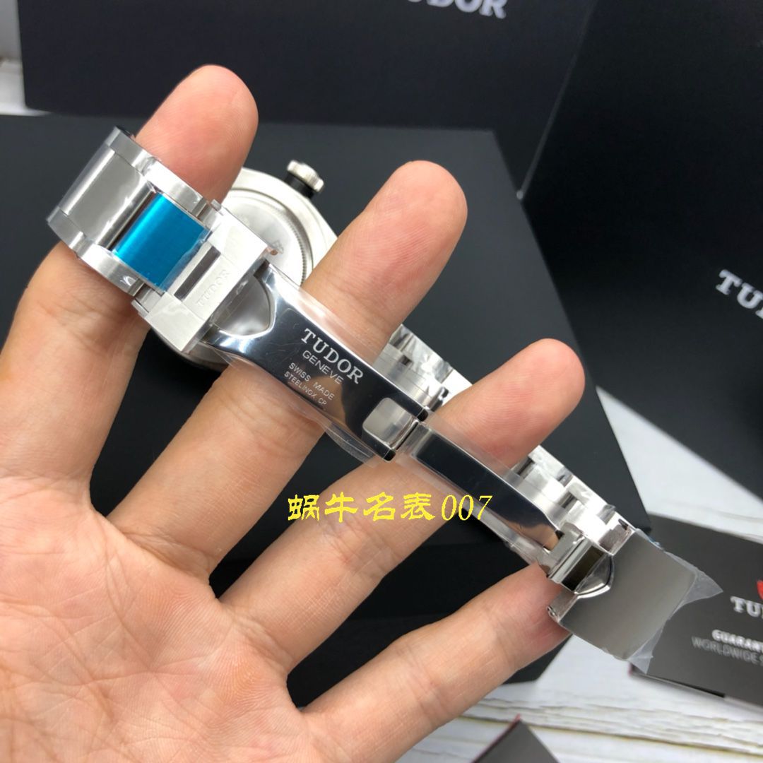 【渠道原单】 Tudor 碧湾系列M79540-0004 wrist watches  / DT037