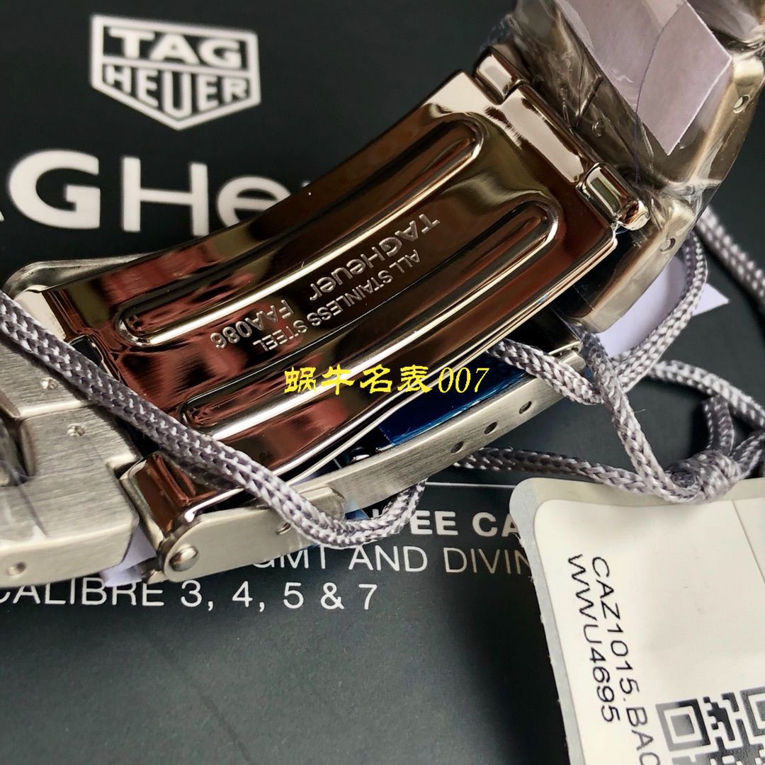【渠道原单Tagheuer石英计时表】 TAG Heuer 竞潜系列CAY111B.BA0927，CAY111A.BA0927 wrist watches  / TG077