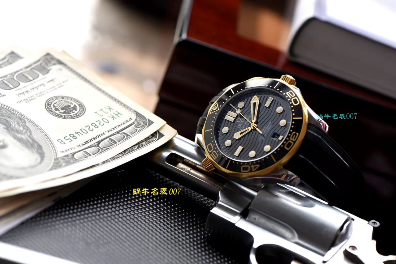 VS Factory OMEGA新 Seamaster 300M间黄金 top  Replica Copy  Watches 210.22.42.20.01.001 wrist watches  / M602