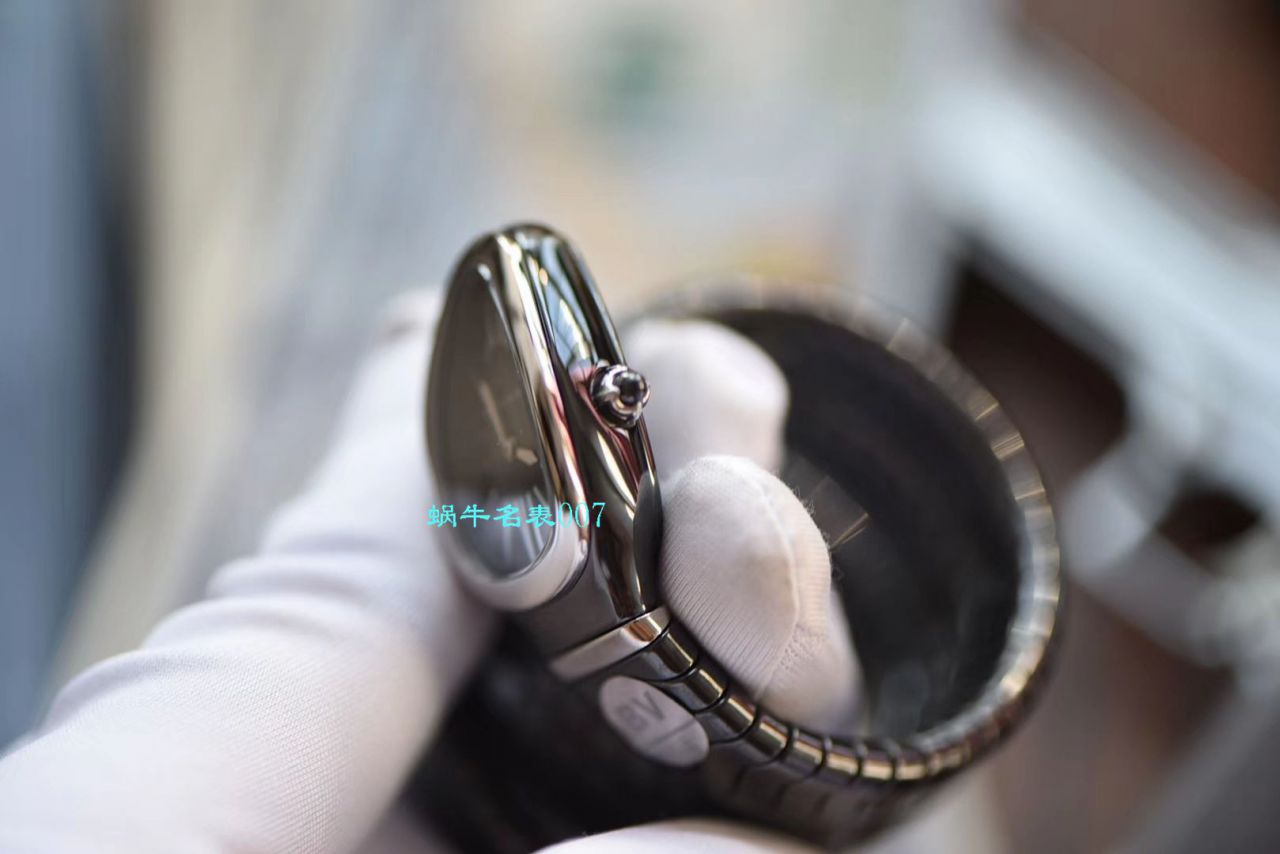 【BV Factory BVLGARI Replica 蛇形女表】 BVLGARI SERPENTI系列102734，102613 SPC35WGDWCGD1.1T白色黑色 Composite  wrist watches  / BG029