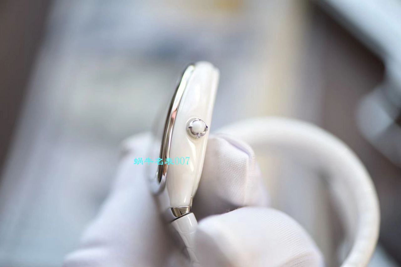 【BV Factory BVLGARI Replica 蛇形女表】 BVLGARI SERPENTI系列102734，102613 SPC35WGDWCGD1.1T白色黑色 Composite  wrist watches  / BG029