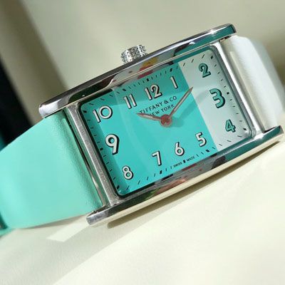 【渠道 copy customized 】蒂芙尼拼色夜光 Watches ，世界上最迷人的蓝色，tiffany blue女装 wrist watches ！