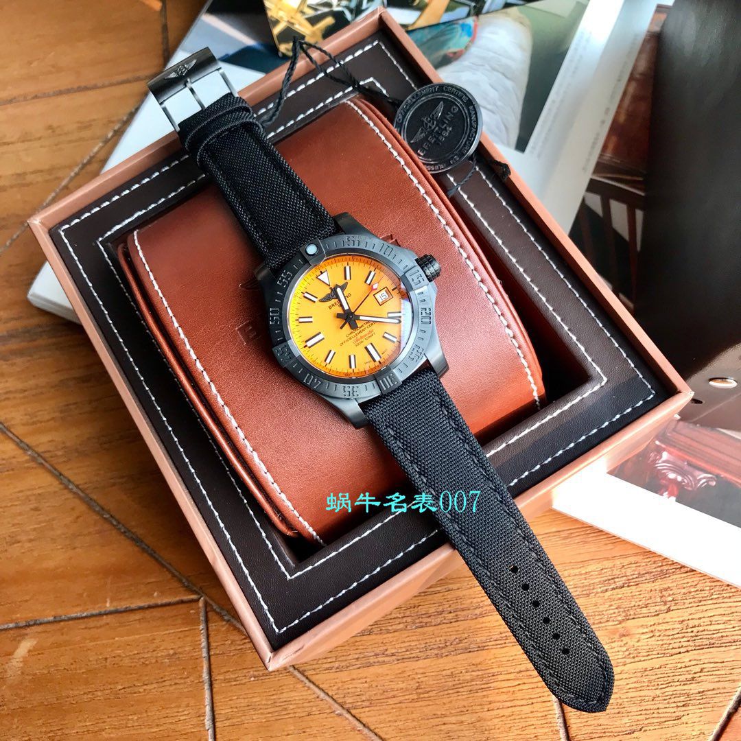 【渠道原单Breitling黄狼】 Breitling 复仇者系列M17331E2|I530|109W|M20BASA.1 wrist watches  / BL113