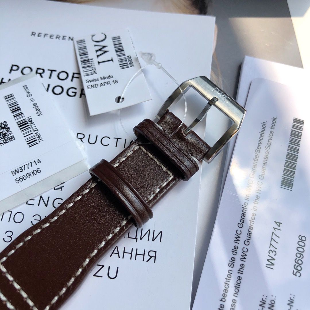 【 Video analysis 、稀缺原单❗最新大全套， IWC 小王子】IWC IWC 表飞行员系列IW377714 wrist watches (小王子) / WG350