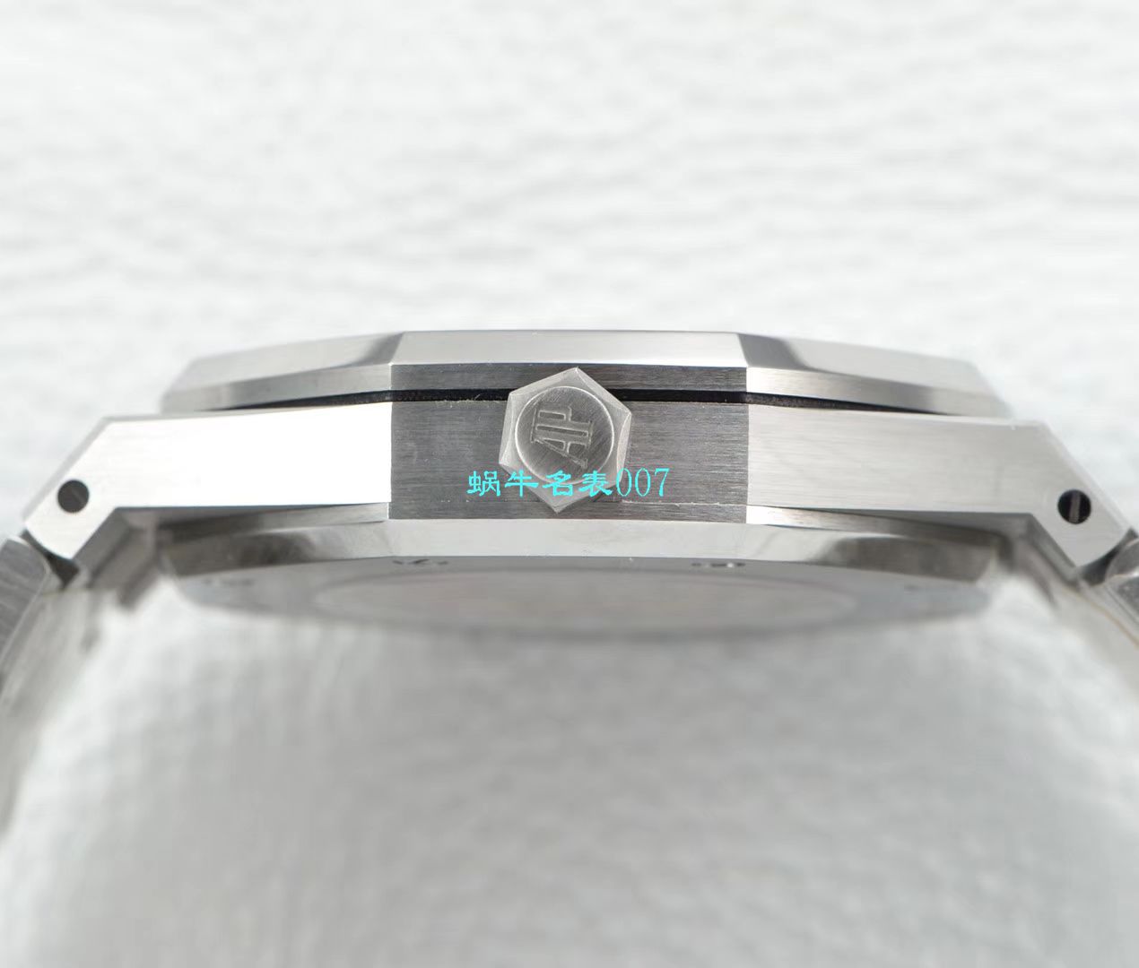 【OM Factory  Replica Copy 表】Audemars Piguet 皇家橡树系列15500ST.OO.1220ST.01，15500ST.OO.1220ST.02，15500ST.OO.1220ST.03 wrist watches  / AP180