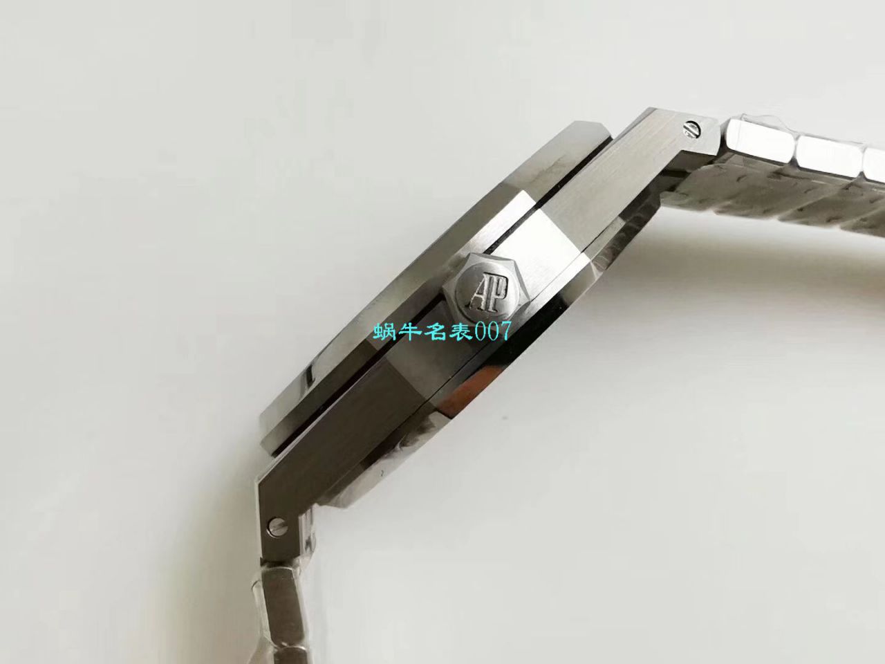 【OM Factory  Replica Copy 表】Audemars Piguet 皇家橡树系列15500ST.OO.1220ST.01，15500ST.OO.1220ST.02，15500ST.OO.1220ST.03 wrist watches  / AP180