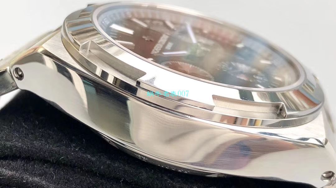 【8F Factory Vacheron Constantin High quality  Replica Watches 】Vacheron Constantin   Overseas 系列5500V/110A-B147 wrist watches  / JS203