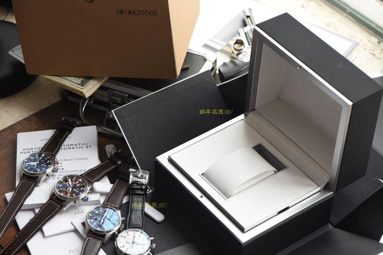 【视频测评新‎款首发‎！硬货！渠‎道出‎口订​单​！原单】IWC IWC 表飞行员系列IW377726 wrist watches  / WG511