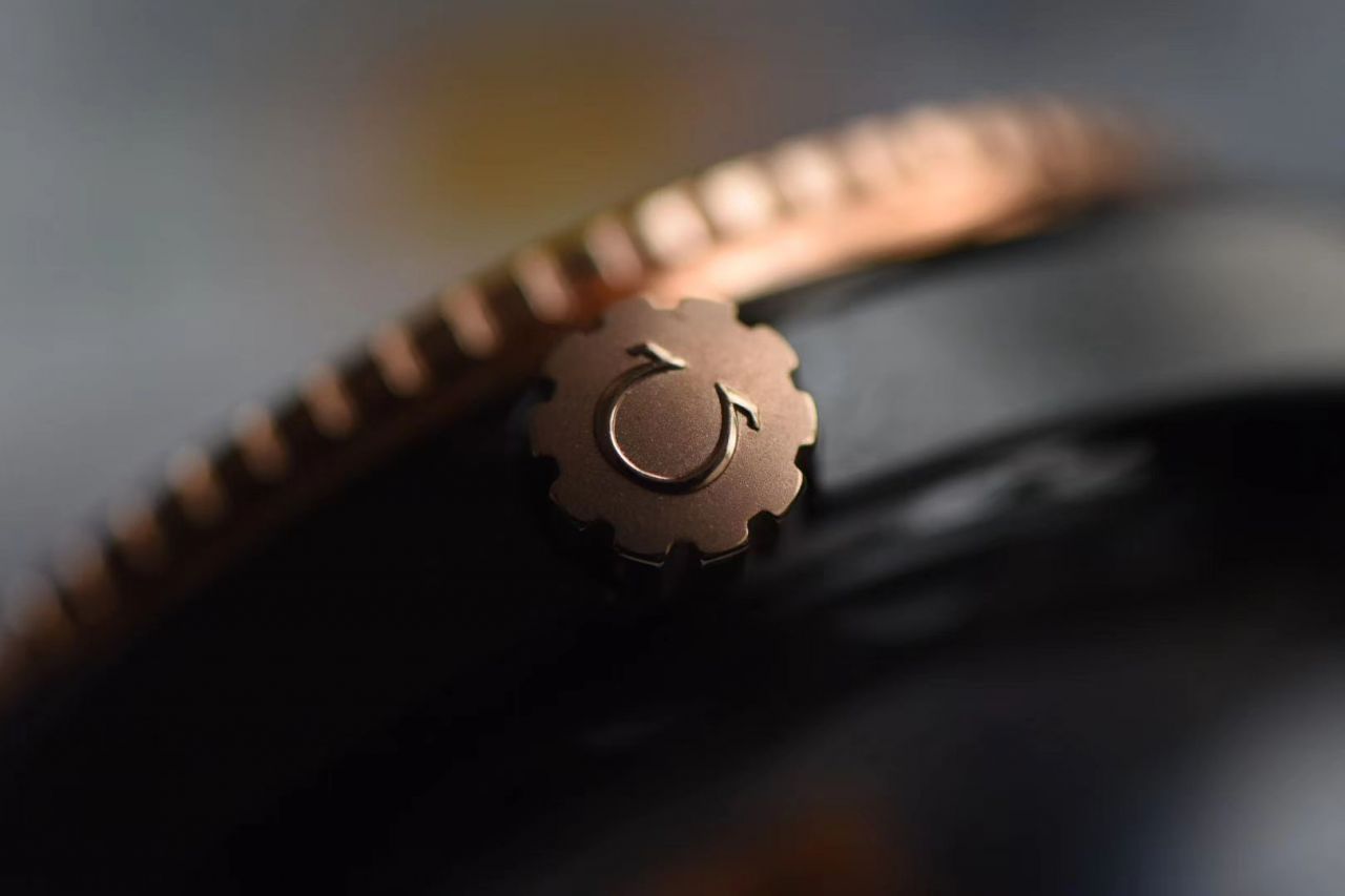 VS Factory OMEGA Seamaster 深海之黑全 Composite  top  Replica OMEGA Watches 215.63.46.22.01.001 wrist watches  / M609
