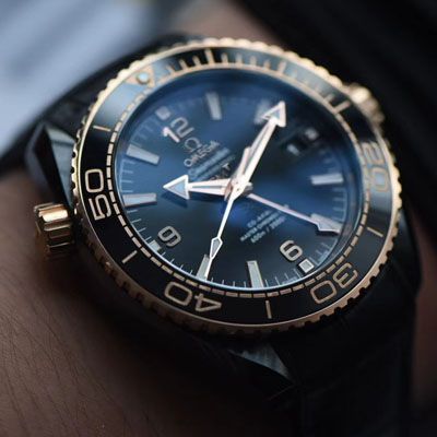 【 Video analysis VS Factory 深海之黑间金之王】OMEGA海洋宇宙600米 Replica Copy  Watches 215.63.46.22.01.001 wrist watches 