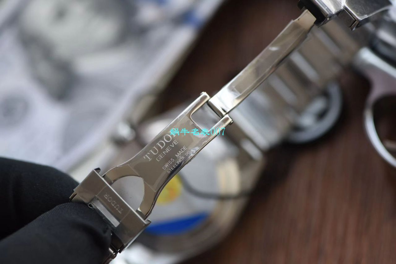 【zf Factory 的 Tudor 怎么样，什么 Factory  Best 】 Tudor 碧湾 GMT MASTER “红蓝” Replica Copy M79830RB-0001 wrist watches  / DT067