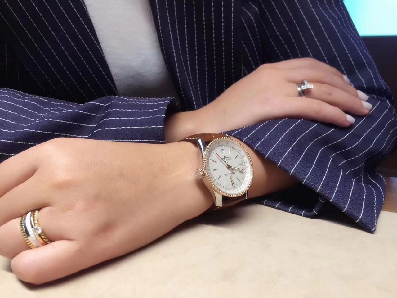 【 Video analysis KOR Factory Breitling High quality  Replica Watches 】 Breitling 38MM航空计时1系列A17325241B1A1 wrist watches  / BL129