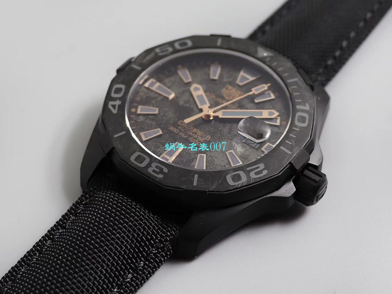 TB Factory  Replica 表 TAG Heuer 竞潜300米WBD218A.FC6445，WBD218C.FC6447，WBD218B.FC6446 wrist watches  / TG085