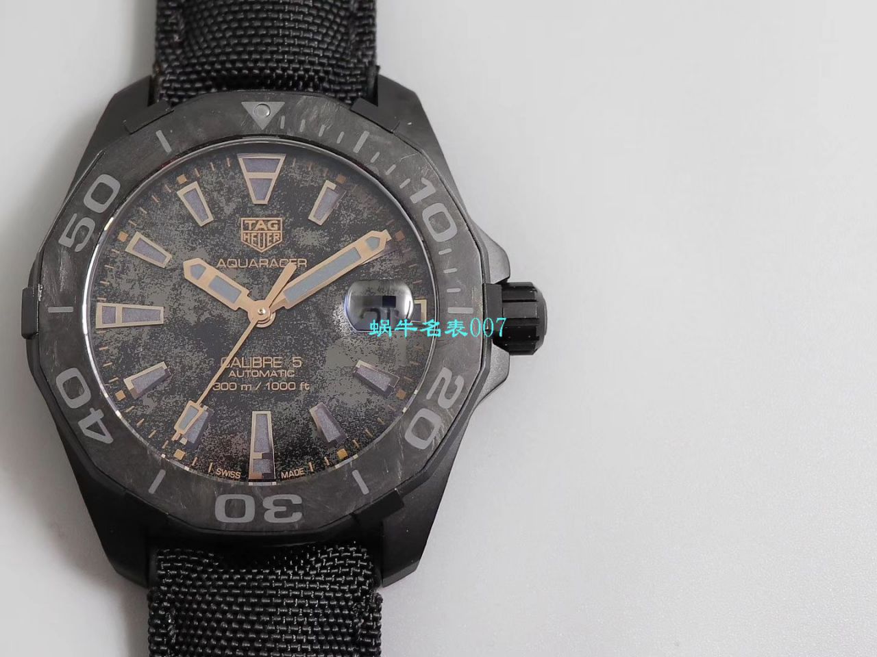 TB Factory  Replica 表 TAG Heuer 竞潜300米WBD218A.FC6445，WBD218C.FC6447，WBD218B.FC6446 wrist watches  / TG085