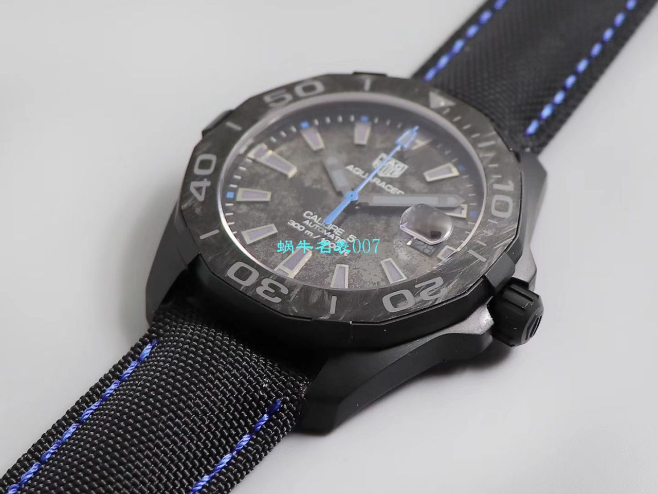 TB Factory  Replica 表 TAG Heuer 竞潜300米WBD218A.FC6445，WBD218C.FC6447，WBD218B.FC6446 wrist watches  / TG085