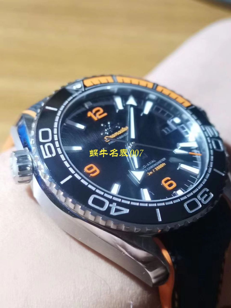 【 Video analysis vs Factory  Replica Copy OMEGA Watches 】OMEGA Seamaster 系列215.32.44.21.01.001 wrist watches VS 四分之一橙终极版本 / M388
