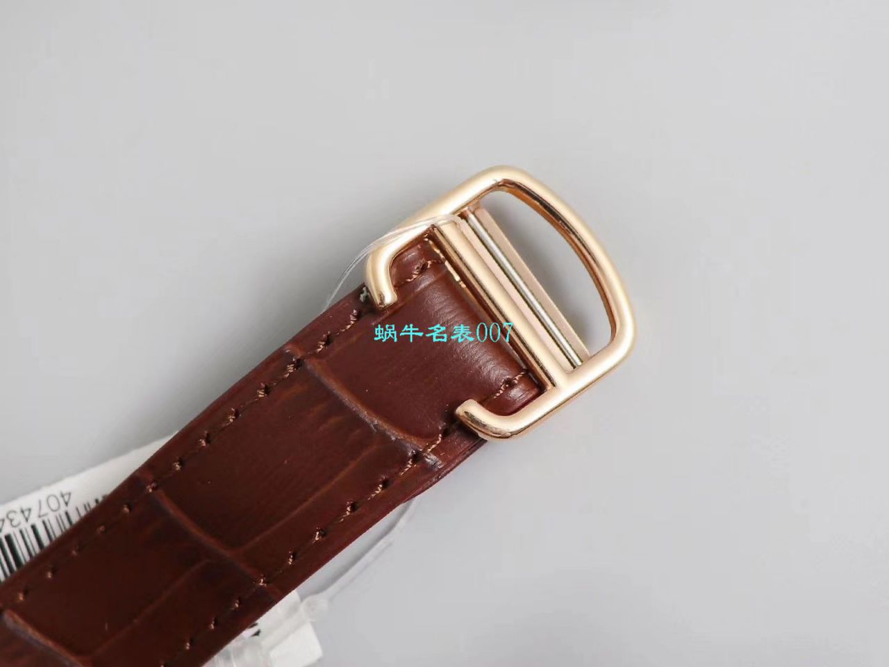 【V6 Factory  High quality  Replica Watches 】 Cartier   Santos 系列WGSA0012（中号） wrist watches  / K261