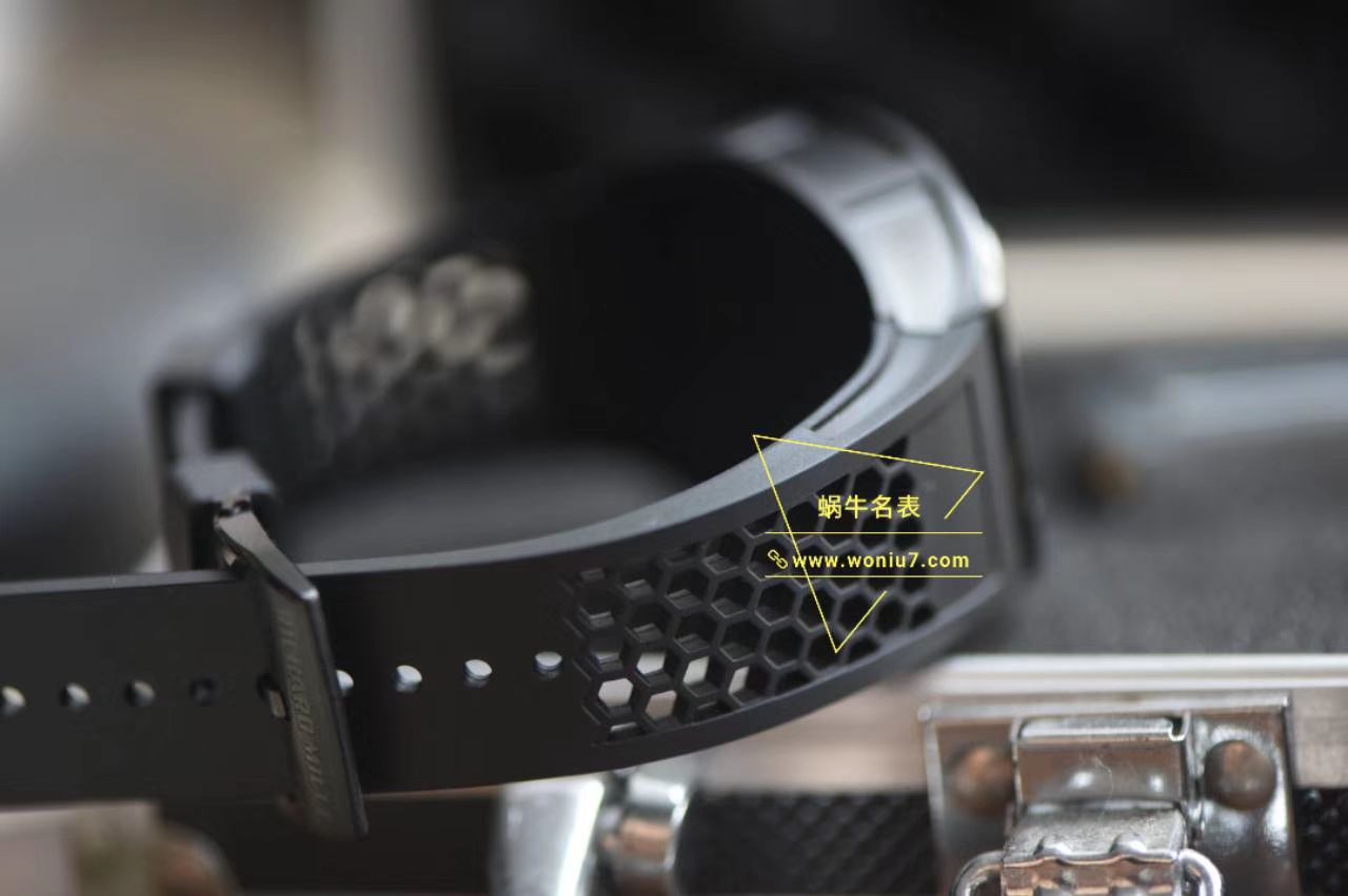 视频分析EUR Factory  Tourbillon RICHARD MILLE RICHARD MILLE RM 027  top  Replica Copy TOURBILLON RAFAEL NADAL wrist watches  / RM027EUR02