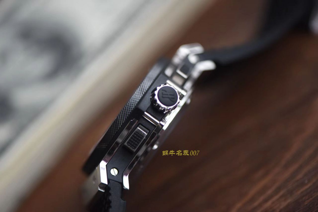 视频讲解V6 Factory  High quality  Replica  Hublot  BIG BANG系列301.SB.131.RX wrist watches  / HB016V6