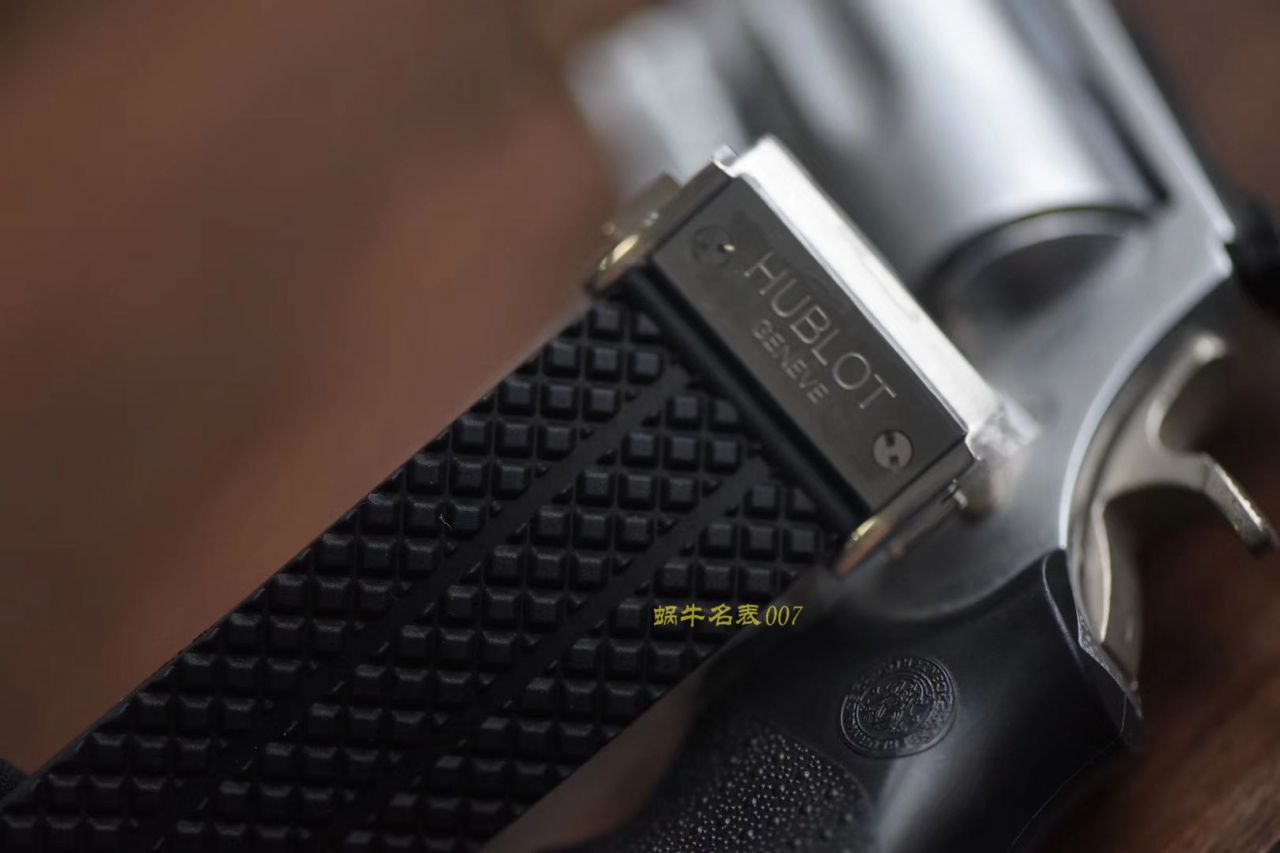 视频讲解V6 Factory  High quality  Replica  Hublot  BIG BANG系列301.SB.131.RX wrist watches  / HB016V6