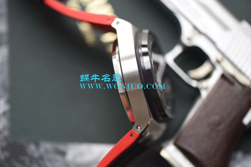 视频讲解JF Factory 哪个 Factory 的Audemars Piguet  Best  top  Replica Copy Audemars Piguet  Royal Oak Offshore 系列26470SO.OO.A002CA.01 wrist watches  / AP136JF
