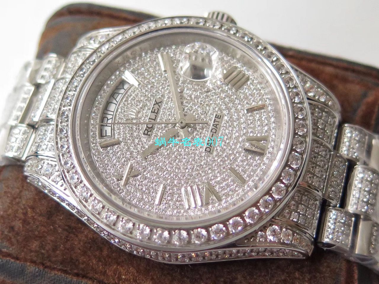 TW Factory  High quality  Replica  Rolex 帝皇版最豪Day date II系列 Day-Date 型密镶钻特别款 wrist watches  / R355