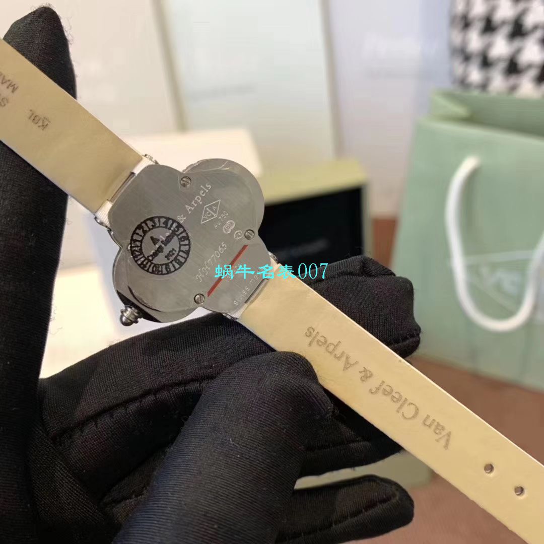 V&A Factory 2020年最新款 Replica 女表梵克雅宝ALHAMBRA系列VCARO8WT00,VCARO8SF00 wrist watches  / VCA09