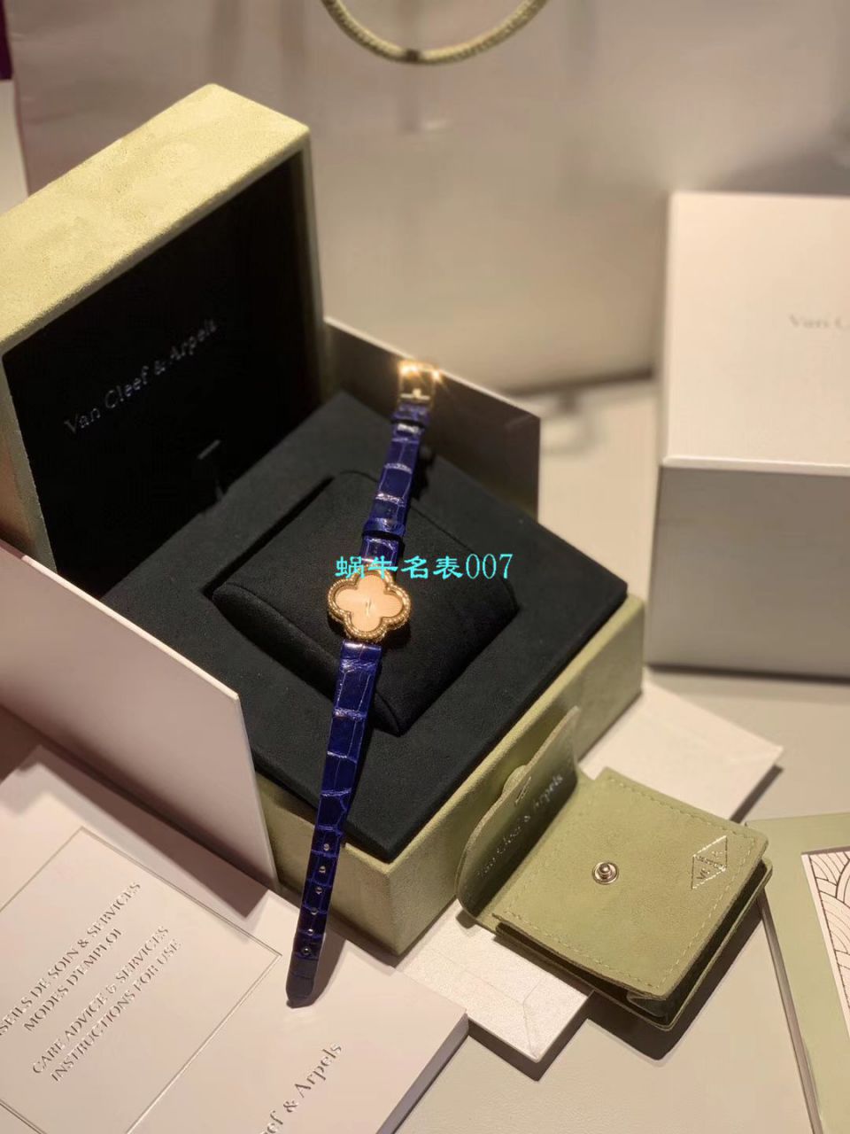 V&A Factory 2020年最新款 Replica 女表梵克雅宝ALHAMBRA系列VCARO8WT00,VCARO8SF00 wrist watches  / VCA09