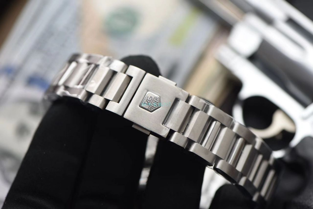 【V6 Perfect  High quality  Replica Watches 】 TAG Heuer CALIBRE 16  Day-Date 自动计时码表系列CV2A10.BA0796、CV2A1S.FC6236 wrist watches  / TG058