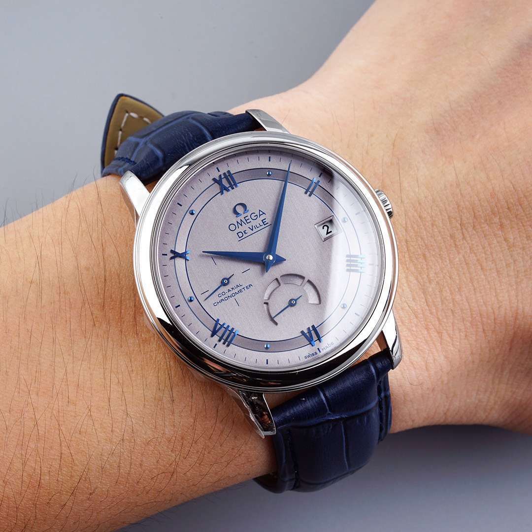 TWOMEGA碟飞 Perfect   Replica Watches 424.53.40.21.04.001 wrist watches  / M321