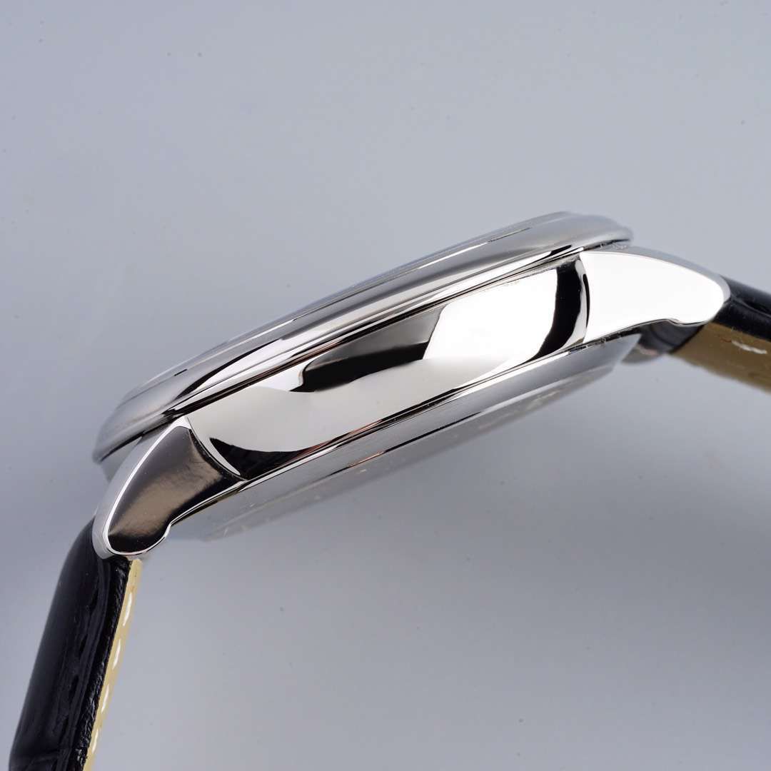TWOMEGA碟飞 Perfect   Replica Watches 424.53.40.21.04.001 wrist watches  / M321