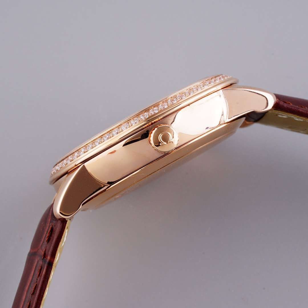 TWOMEGA碟飞 Perfect   Replica Watches 424.53.40.21.04.001 wrist watches  / M321