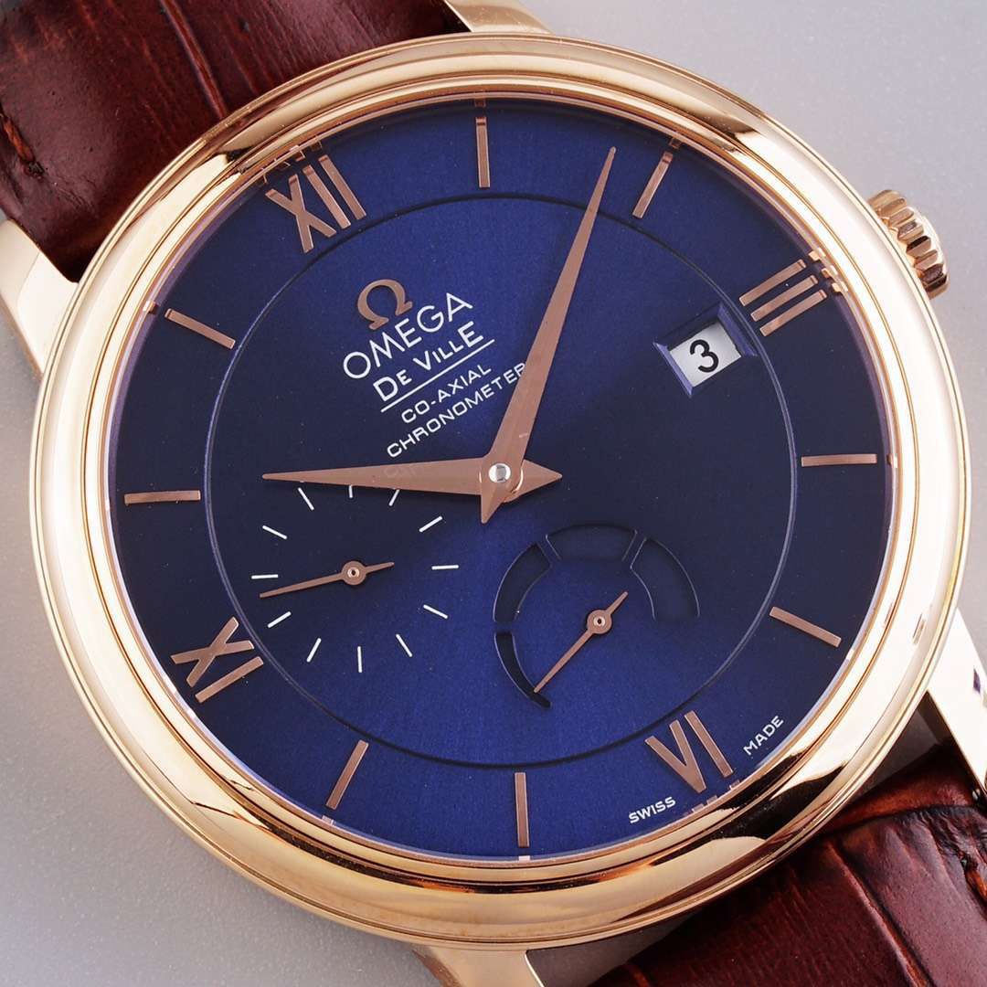 TWOMEGA碟飞 Perfect   Replica Watches 424.53.40.21.04.001 wrist watches  / M321