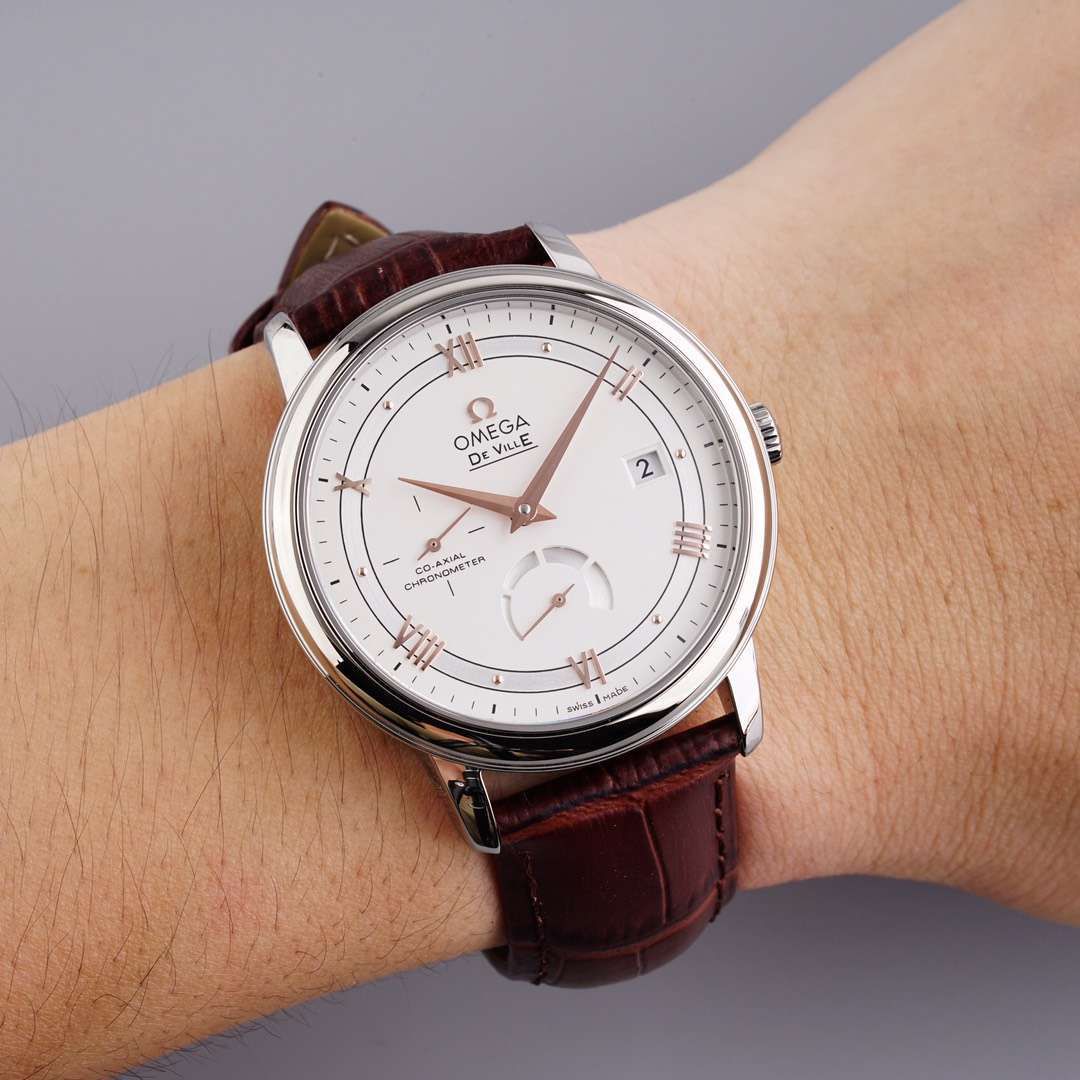TWOMEGA碟飞 Perfect   Replica Watches 424.53.40.21.04.001 wrist watches  / M321