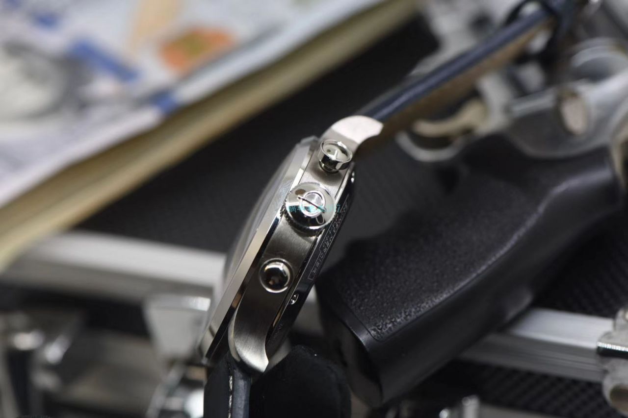 渠道原单名士表卡普蓝系列MOA10063 wrist watches  / MS007