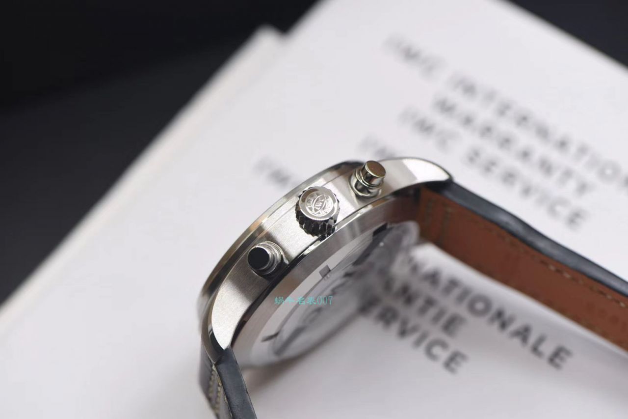 【视频测评新‎款首发‎！硬货！渠‎道出‎口订​单​！原单】IWC IWC 表飞行员系列IW377726 wrist watches  / WG511