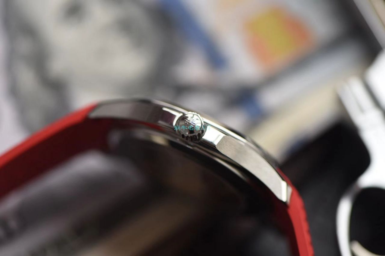 ZF Factory  top  Replica Copy  PATEK PHILIPPE 手雷新加坡2019特别限量版5167A红色 watchband   / BD282