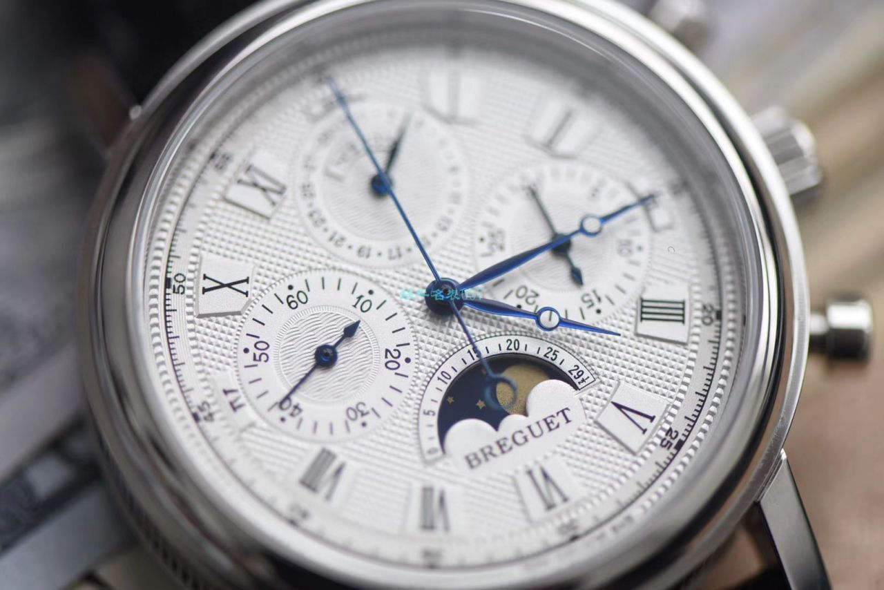  Video analysis  Breguet 经典复杂系列多功能月相 wrist watches  / BZ059