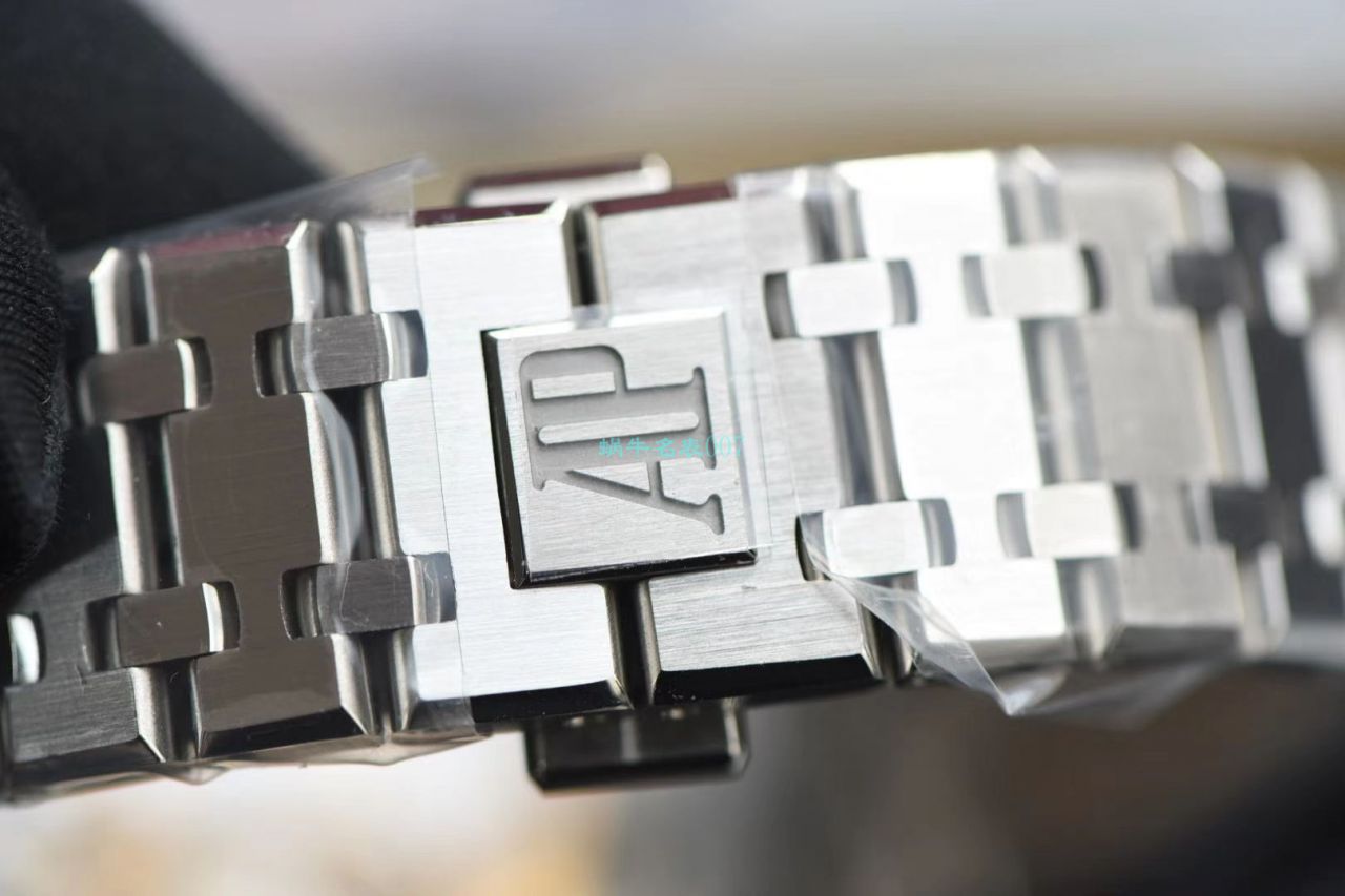 ZF Factory  High quality  Replica APAudemars Piguet 皇家橡树系列 Replica 15500ST.OO.1220ST.02 wrist watches  / AP187