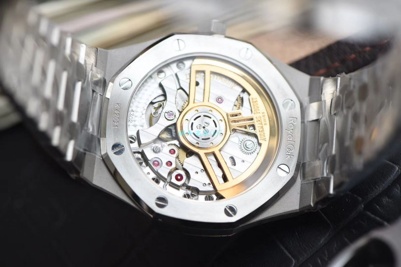 ZF Factory  High quality  Replica APAudemars Piguet 皇家橡树系列 Replica 15500ST.OO.1220ST.02 wrist watches  / AP187