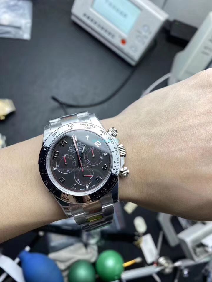 N Factory 新款超级4130 Rolex  Cosmograph Daytona  Ditongna 116509-78599 黑盘 top  Replica Copy 116509-78599 银色 wrist watches  / R563