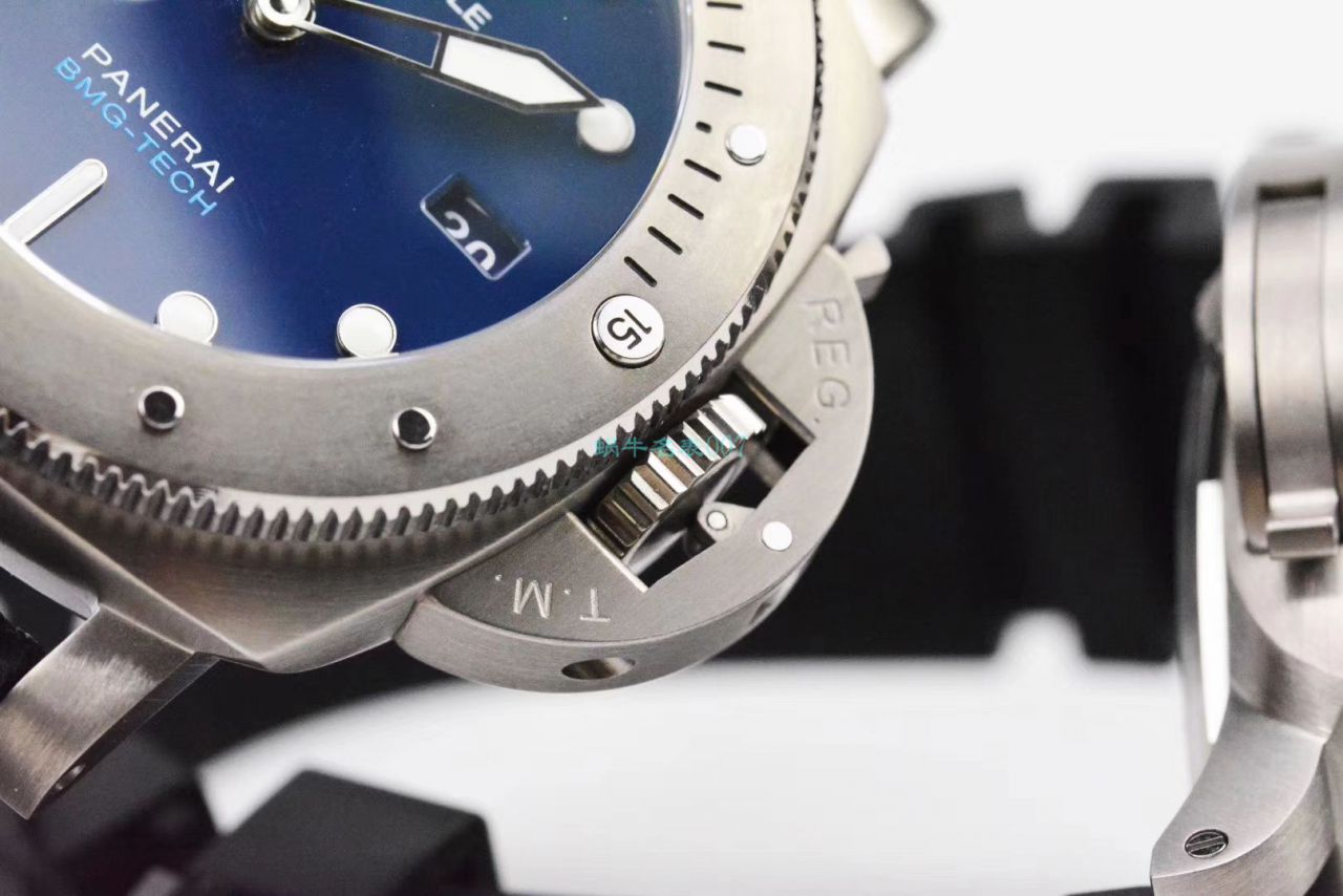 VS Factory  top  Replica Copy  Watches Panerai SUBMERSIBLE 潜行系列PAM00692 wrist watches  / VSPAM692