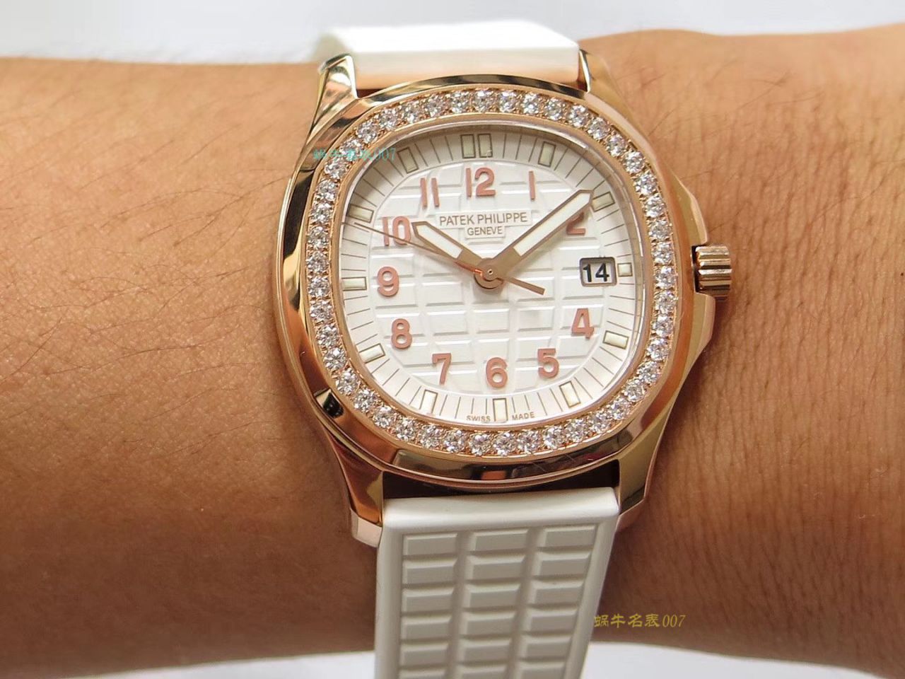 PPF Factory  top  Replica Copy  Watches  PATEK PHILIPPE  Nautilus 女装5067A-011，5067A-001不锈钢 wrist watches  / BD287