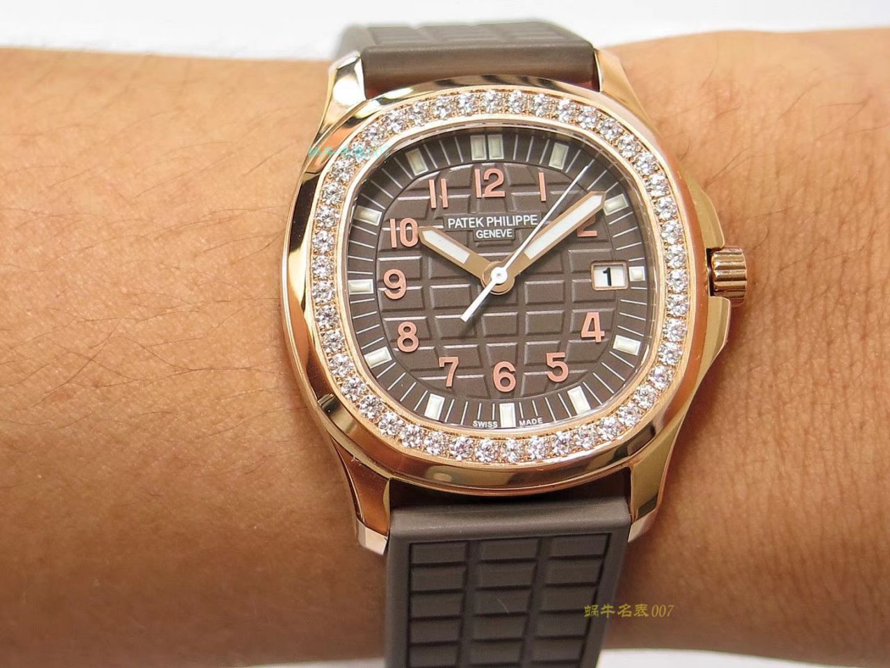 PPF Factory  top  Replica Copy  Watches  PATEK PHILIPPE  Nautilus 女装5067A-011，5067A-001不锈钢 wrist watches  / BD287