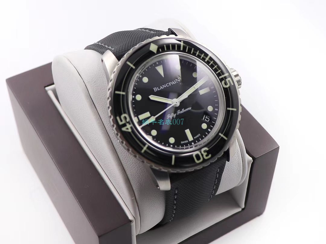 ZF Factory  High quality  Replica Blancpain  Fifty Fathoms 系列5015E-1130-B52A wrist watches  / BP068