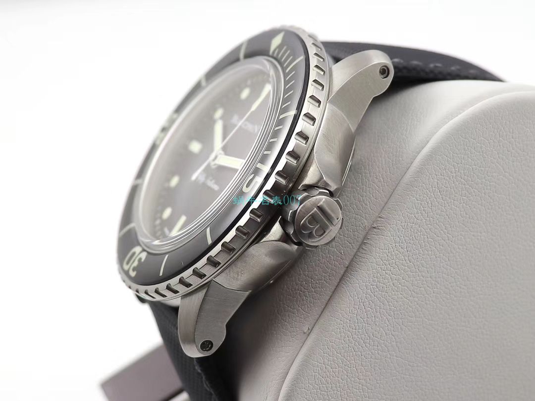 ZF Factory  High quality  Replica Blancpain  Fifty Fathoms 系列5015E-1130-B52A wrist watches  / BP068