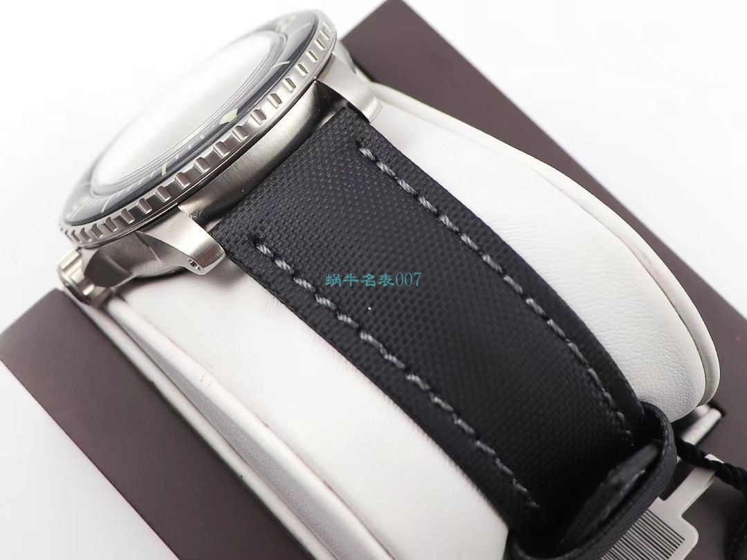 ZF Factory  High quality  Replica Blancpain  Fifty Fathoms 系列5015E-1130-B52A wrist watches  / BP068