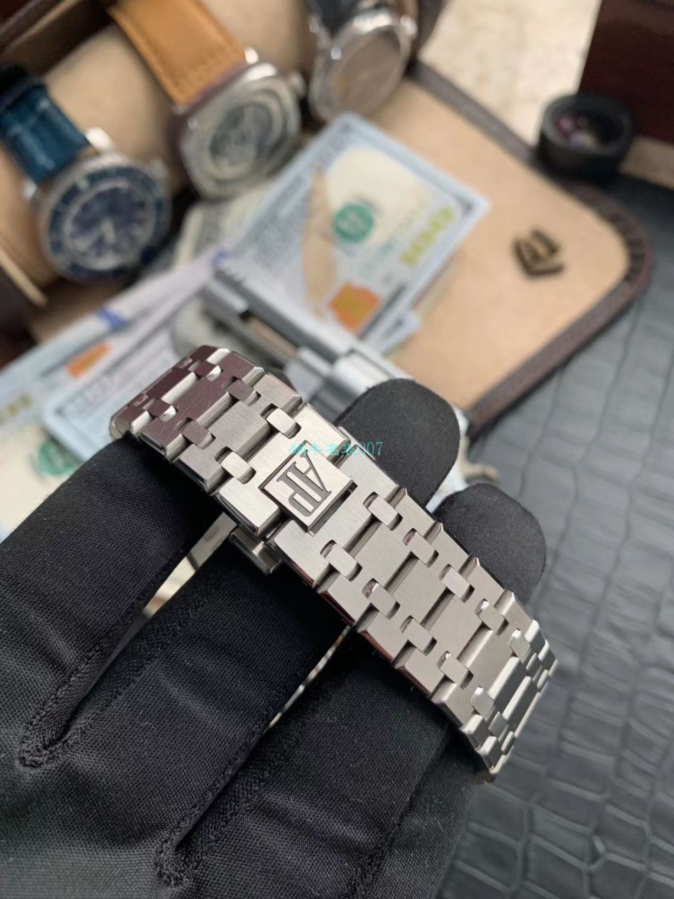 【 Video analysis 】ZF Factory APAudemars Piguet 皇家橡树系列 Replica 15500ST.OO.1220ST.03 wrist watches  / AP188