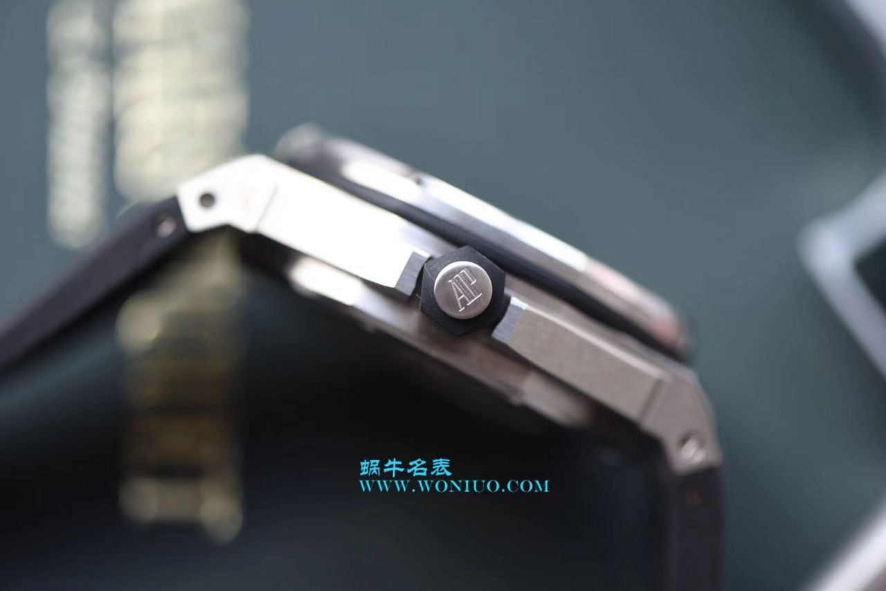  Video analysis JF Factory 官网V9S最新APAudemars Piguet  Royal Oak Offshore  Replica 15703ST.OO.A002CA.01 wrist watches  / JF AP 15703